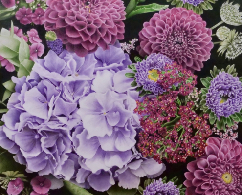 Susanne-Kurth_Sommerstrauß_2025_Zeichnung-mit-Graphit-Buntstiften-Kohle_42x42cm